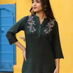 Women Embroidered Regular Fit Tunic-image-89