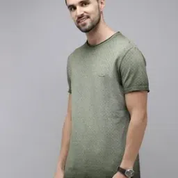 Slim Fit Checked Crew-Neck T-Shirt-image-43