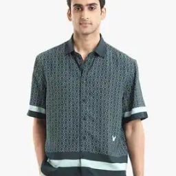 Men Boxy Fit Shirt with Spread Collar-image-9