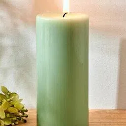 Colour Refresh Sea Breeze Scented Pillar Candle-image-4