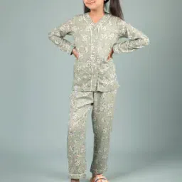 Floral Nightshirt-picture-48