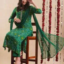 Women Floral Straight Kurta Set-image-99