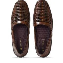 Slip-On Shoe-Style Sandals-image-15