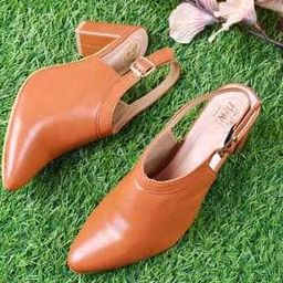 Women Chunky Heeled Sandals with Buckle Closure-31