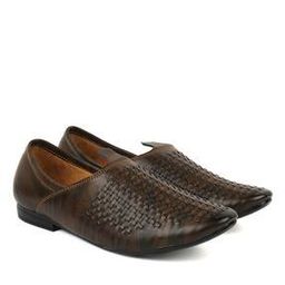 Pointed Toe Slip-On Juttis-image-41