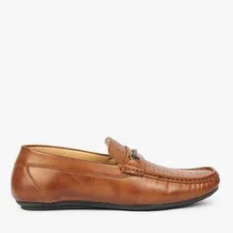 Slip-On Shoes with Metallic Accent-image-16