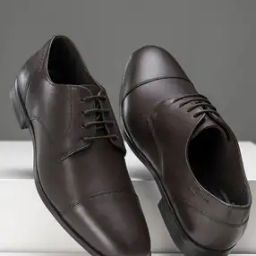 Round-Toe Formal Shoes with Lace Fastening-image-99