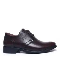 Low-Top Derbys with Lace Fastening-image-50