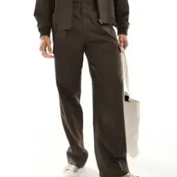 Men Wide-Leg Cargo Pants with Insert Pockets-picture-11