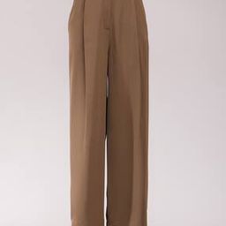 Women Loose Fit Pleat-Front Trousers with Insert Pockets-image-1
