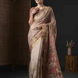 Women Floral Print Saree with Contrast Border-image-23