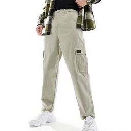Men Tapered Oversized Cargo Trousers-picture-22