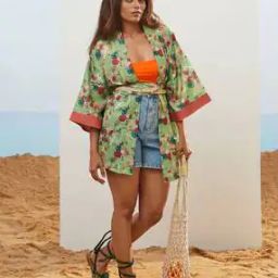 Women Floral Print Relaxed Fit Kimono Shrug-34