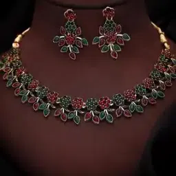 brado jewellery Women Stone-Studded Necklace & Earings Set-picture-6