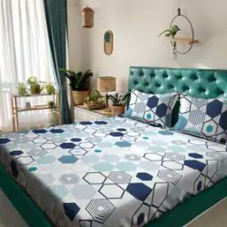 300 TC Geometric Print King Size Bedsheet with Pillow Covers-picture-6