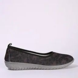 Women Printed Slip-On Shoes-image-24