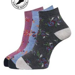 Pack of 3 Graphic Printed Ankle-Length Socks-image-8