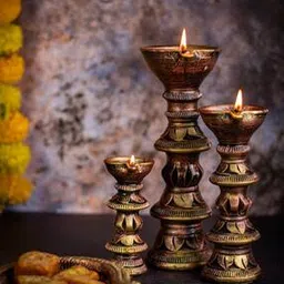 3-Piece Candle Stand Set-image-46