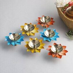 Set of 6 Lotus Shape Metal Diyas-18