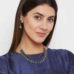 Stone-Studded Jewellery Set-image-63