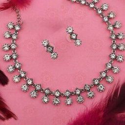 Women Necklace And Earrings Set-image-84