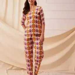 Women Printed Top & Pyjamas Nightwear Set-42