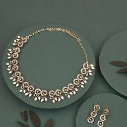 Women Fusion Necklace And Earrings Set-image-88