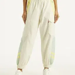 Women Mid-Rise Track Pants with Flap Pockets-image-1