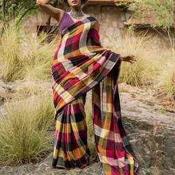 Women Checked Saree with Contrast Border-picture-18