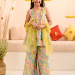 Embellished Kurta Set-image-5