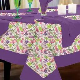 Kitsch Print 4 Seater Table Linen Set 60" x 60"-14