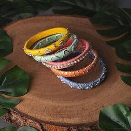 Pack of 5 Women Hand Made Bangles-image-4