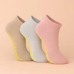 Pack of 3 Women Ankle-Length Socks-image-60