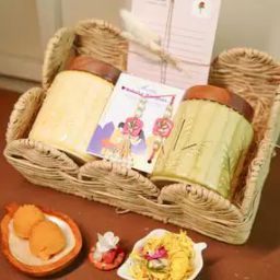 Tie-Up Bracelet Rakhi Hamper-8