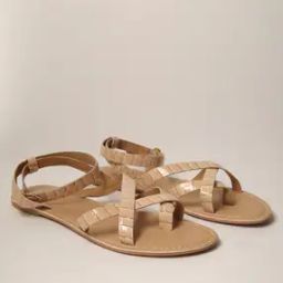 Croc-Embossed Toe-Ring Sandals-31