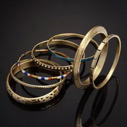 VOGUE PANASH Set Of 7 Gold-Plated Bangles-10