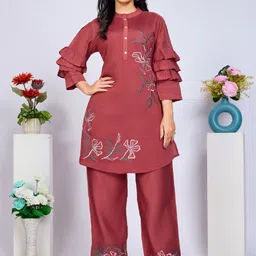 Kaftanize Embroidered Thread Ruffle Tier Sleeves Tunic Set-image-17