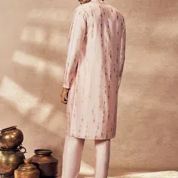 Masaba Abstract Printed Regular Kurta with Trousers image 4