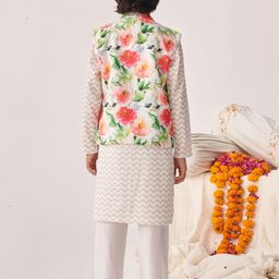 pspeaches Boys Printed Regular Kurta with Pyjamas image 4