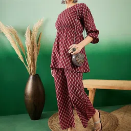 Sangria Kantha Printed Pure Cotton Boat Neck Tunic With Trousers-picture-15