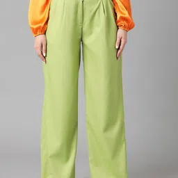 Kotty Women Green Relaxed Straight Leg Straight Fit High-Rise Easy Wash Pleated Trousers-image-35