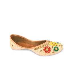 DESI COLOUR Women Embroidered Ethnic Mojaris Flats-picture-50