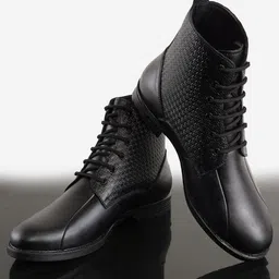 BuckleUp Men Black Colourblocked Leather Fashion-12