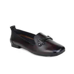 Zoom Shoes Women Textured Round Toe Lightweight Leather Loafers-image-26