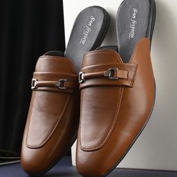San Frissco Men Embellished Lightweight Comfort Insole Horsebit Mules-picture-32