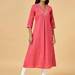 RANGMANCH BY PANTALOONS Floral Embroidered V-Neck Thread Work Detailed A-Line Kurta-picture-16