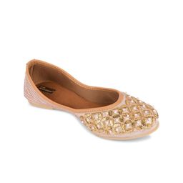 DESI COLOUR Women Embellished Ethnic Mojaris Flats-picture-26