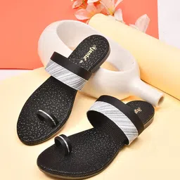 Ajanta Printed One Toe Flats-47