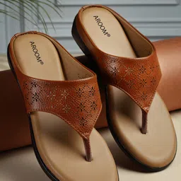 AROOM Textured Leather Open Toe Flats With Laser Cuts-2
