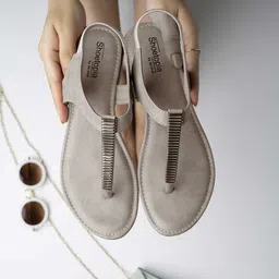 Shoetopia Girls Grey Embellished T-Strap Flats-11